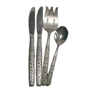 Vintage Oneida Malibu Stainless Floral Flatware Set: 2 Knives Fork Spoon